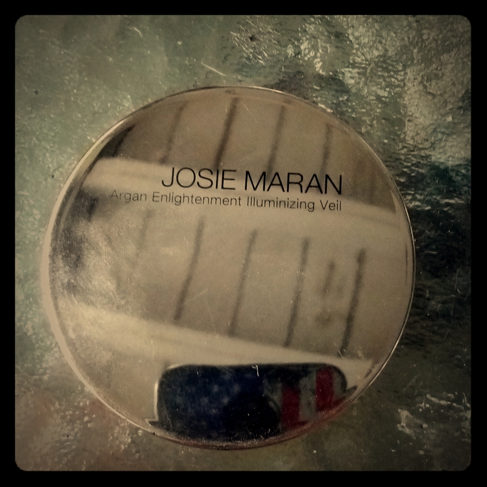 💥BOGO 1/2 OFF💥Josie Karang Highlighter